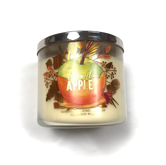 Bath & Body Works Caramel Apple 3 Wick Candle